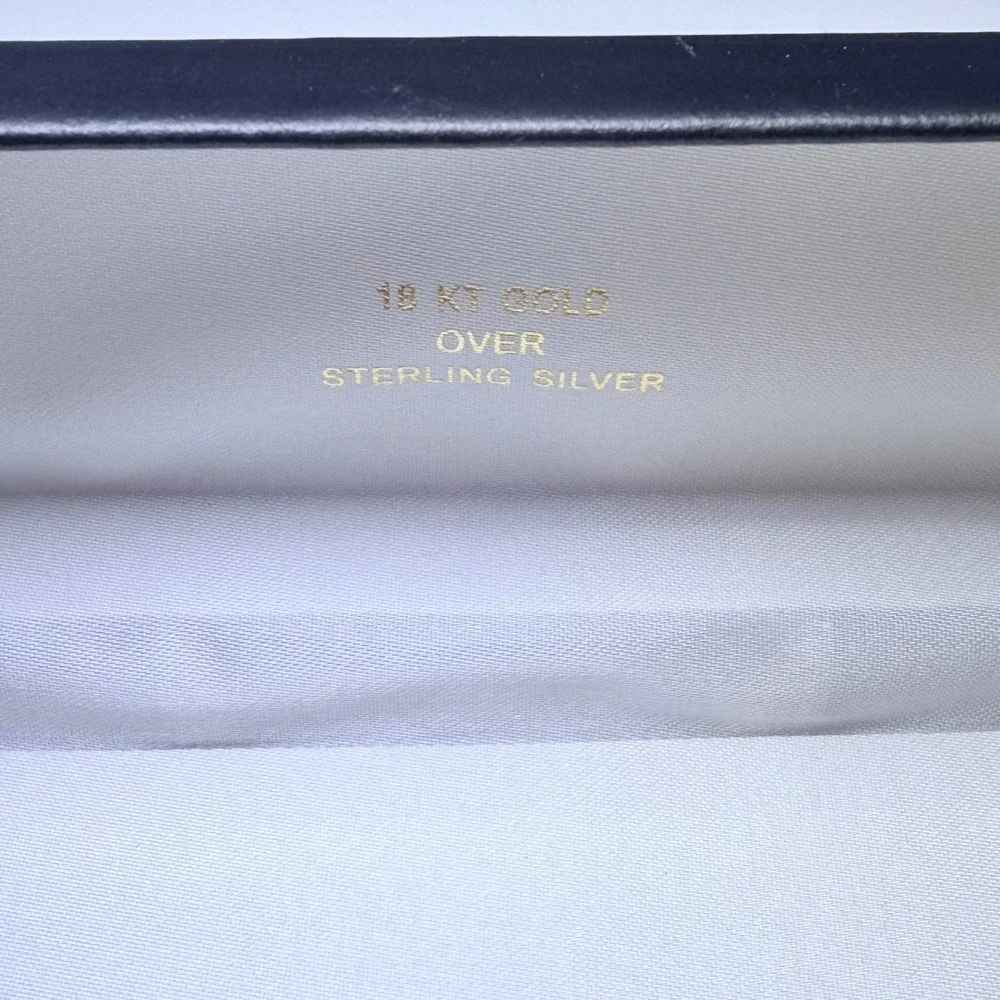 18KT Gold Over Silver Blue Topaz Diamond Infinity Link‎ Bracelet 925 China